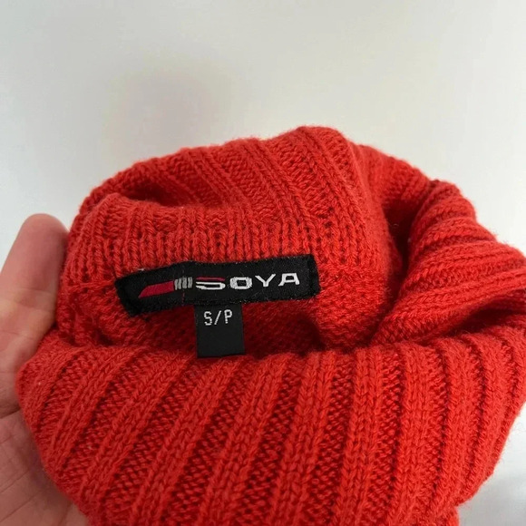 Soya Cozy orange Turtleneck Sweater size small - Picture 3 of 6